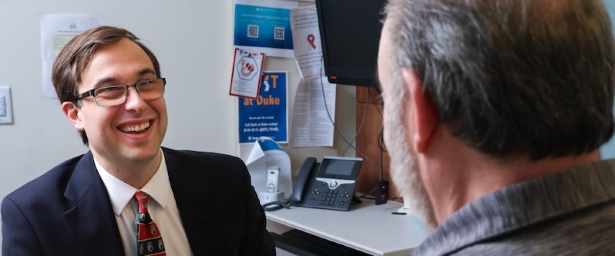 Dr. Vaios talks to Mr. Klarin in the clinic